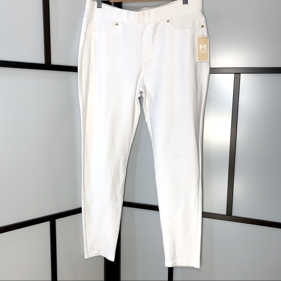 🆕MK White Pull-On Pants with Gold Accents - Picture 2 of 5